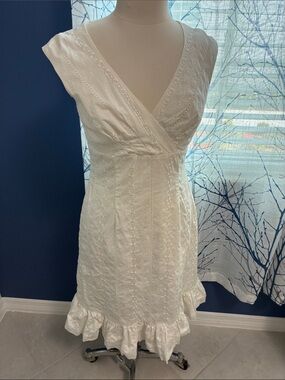 Liz Claiborne White Eyelet Ruffle Hem V-Neck Sundress